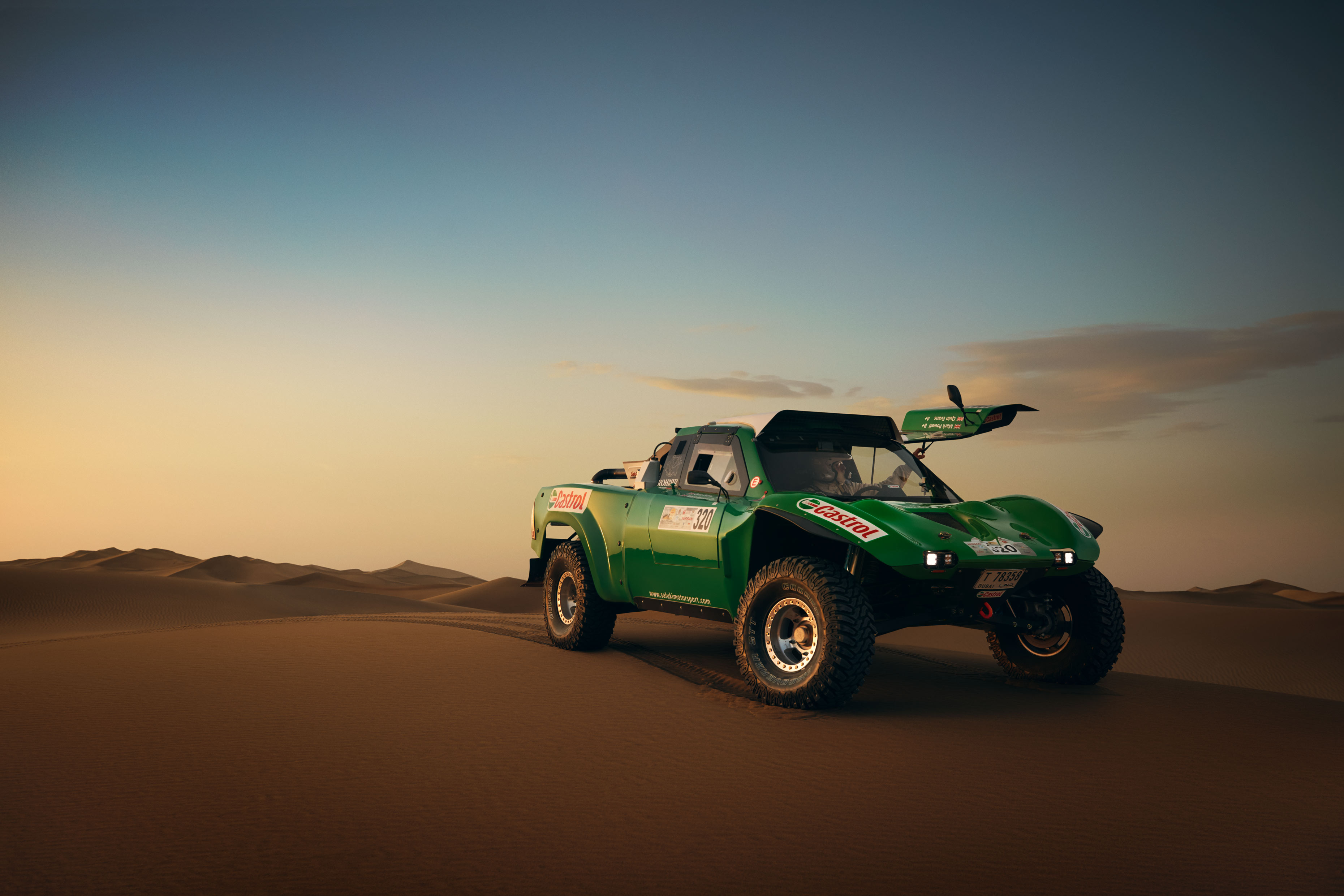 DesertCar_TN-0045-1